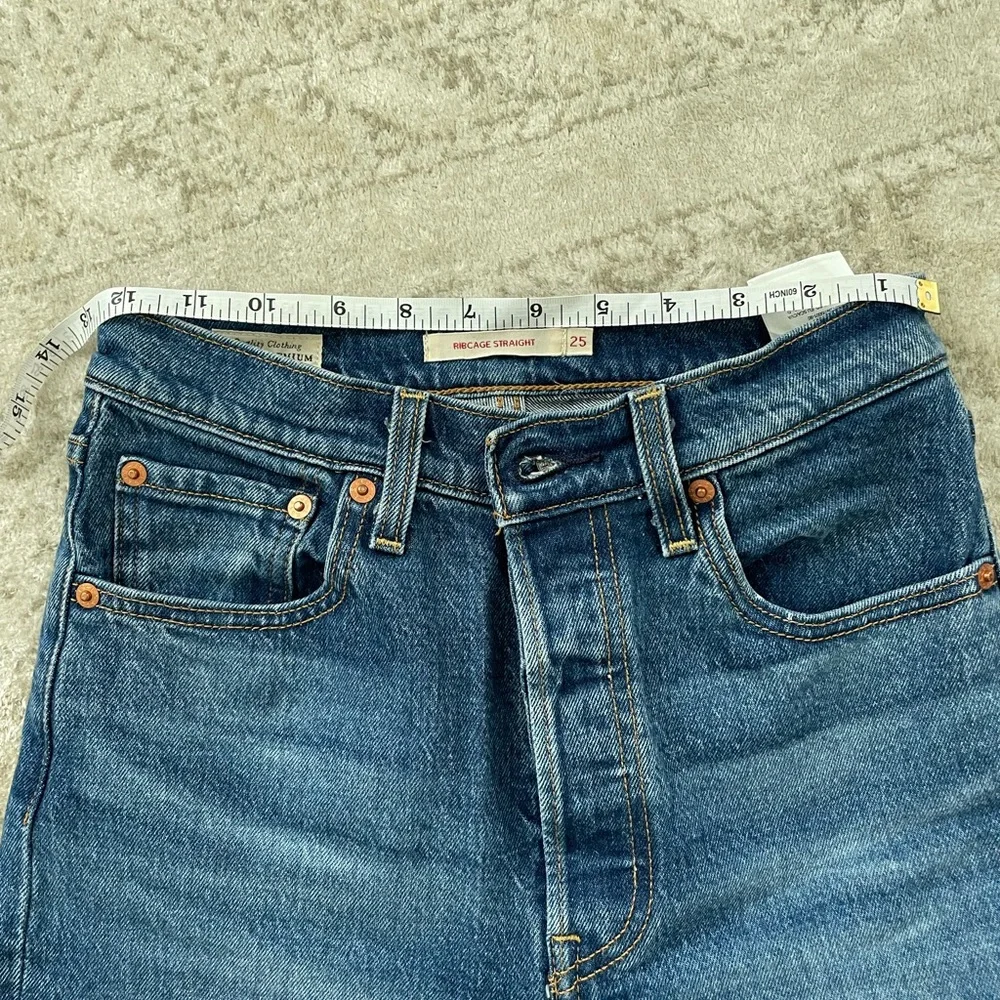 Levi | Ribcage straight - Picture 8 of 9